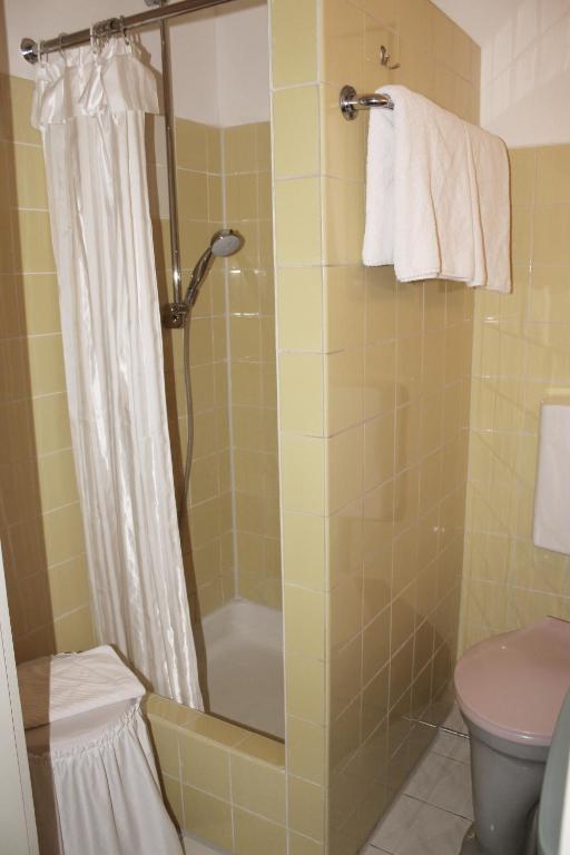 Hotel Burgdacherl Neubeuern Pokój zdjęcie